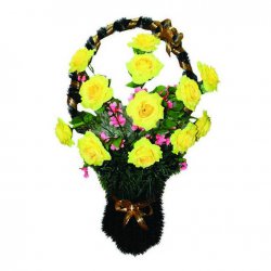 Корзина цветов на могилу